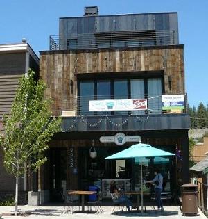 Cake Tahoe Cupcake & Creamery in Truckee, CA